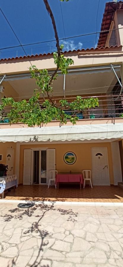 Villa Family Bitri Piqeras Zewnętrze zdjęcie