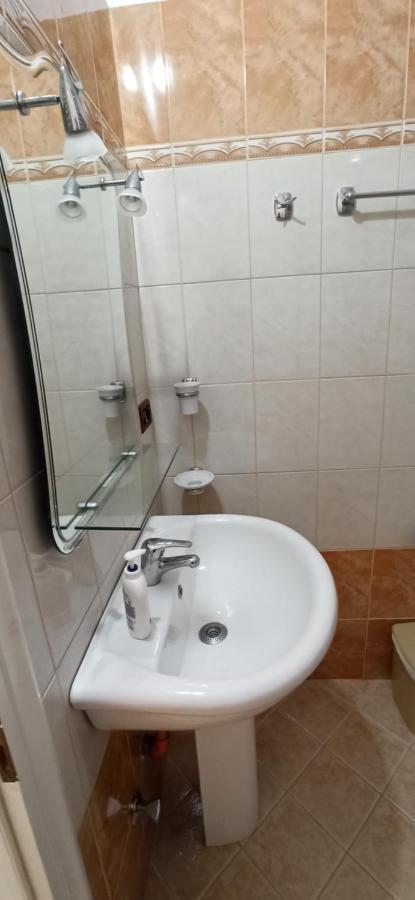 Villa Family Bitri Piqeras Zewnętrze zdjęcie