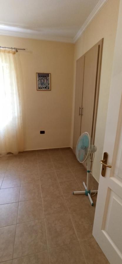 Villa Family Bitri Piqeras Zewnętrze zdjęcie